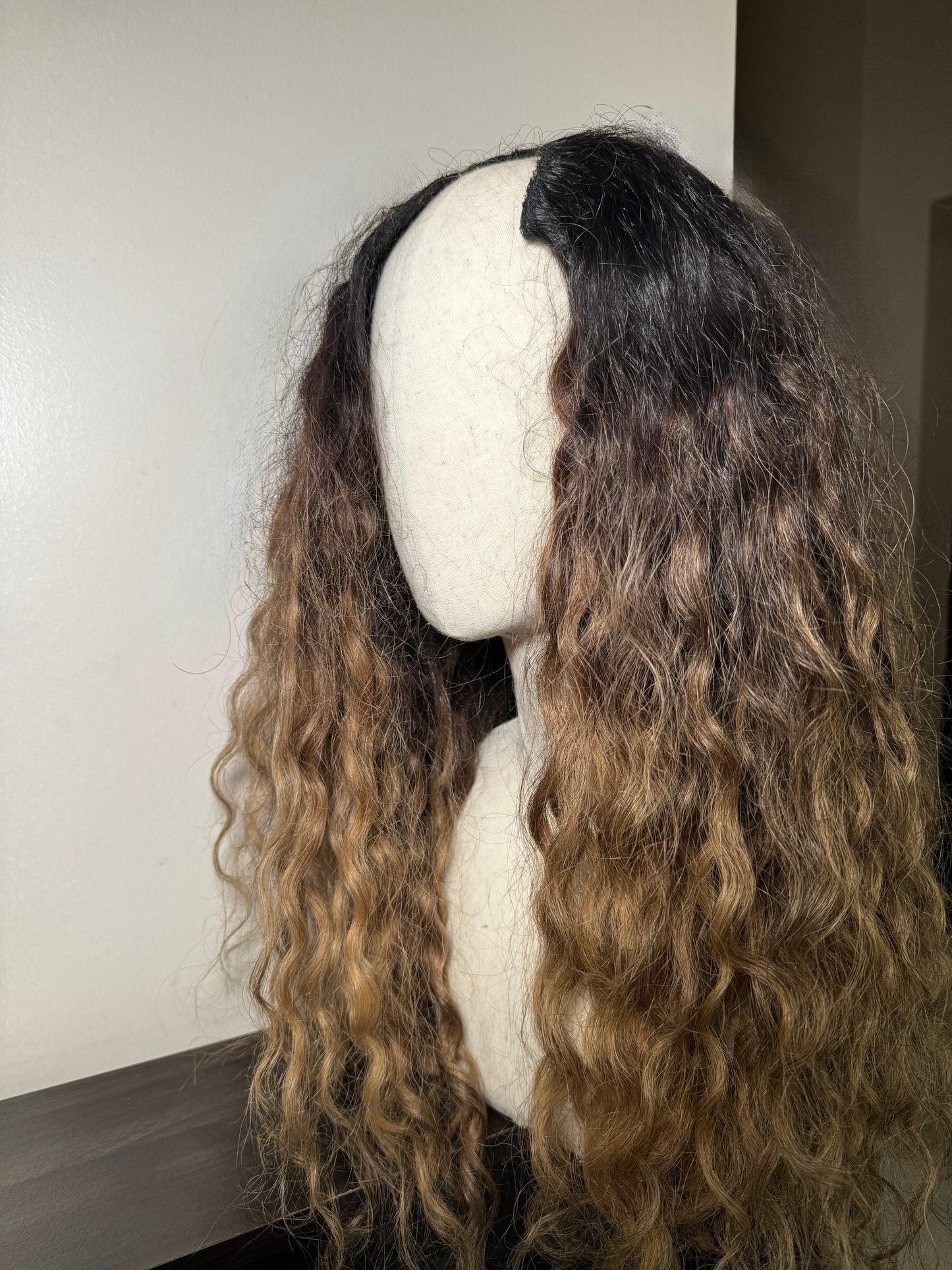 Trini Curly Blonde Niro  (flipover or u-part)